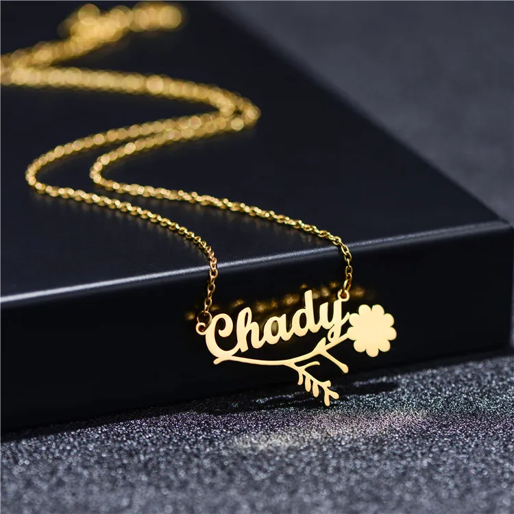 

Women Elegant Charm Custom Necklace Name Personalized Chain Gold Plated Flower Necklace Fashion Jewelry