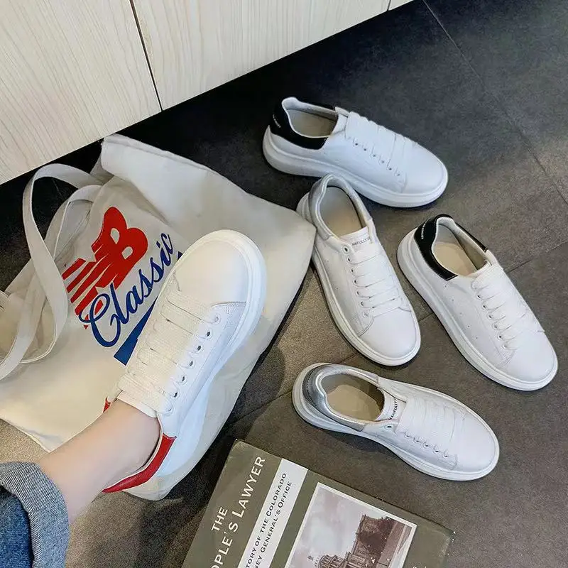 

Small white leather shoes with thick soles for spring students' all-match sports top layer leather shoes