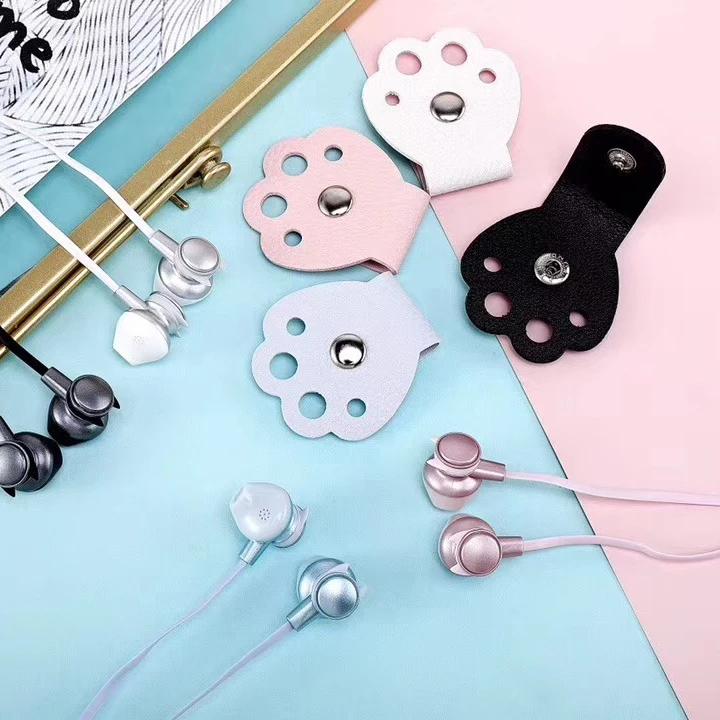 

Creative cat music headphones with the same leather storage box color box student headset headphones