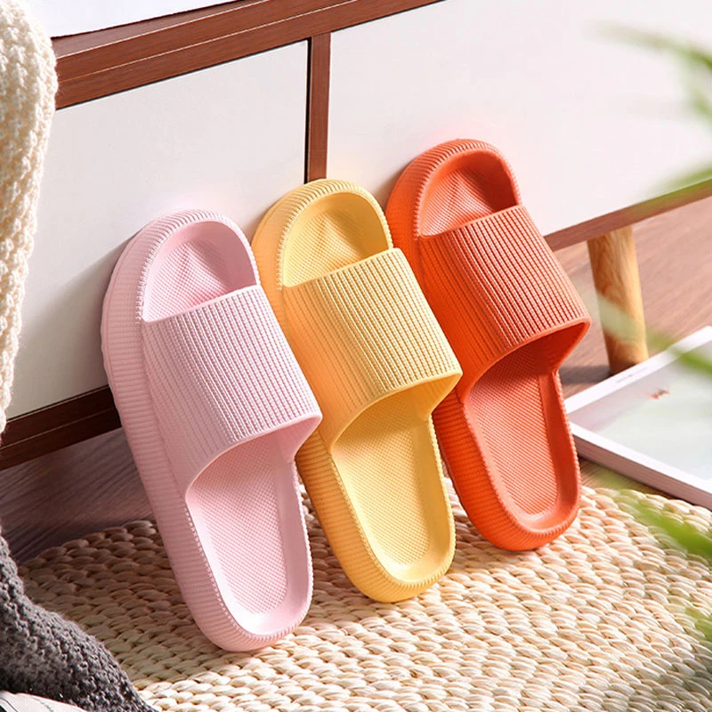 

Bathroom Non-slip Slippers Fashion Thick Sole Soft EVA Indoor Slide Sandals Casual Beach Unisex Platform Men Women Home Shoes