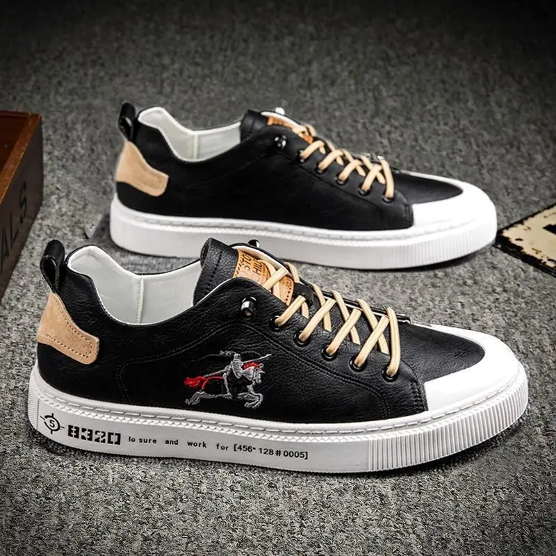 

2021 latest hot selling high quality cheap price men fashionable casual shoes new style white color sneakers