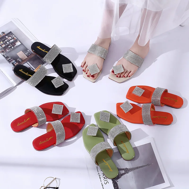 

New style outdoor flat sole diamond decorative flip flops women's slippers