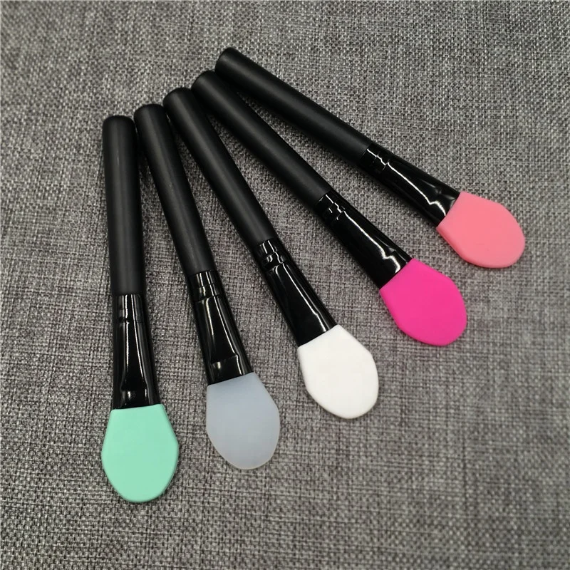 

5-color Single Silicone Face Mask Brush Cosmetic Applicator Tool Colorful Rhombus Head Vegan Makeup Mask Brush Black Wood Handle