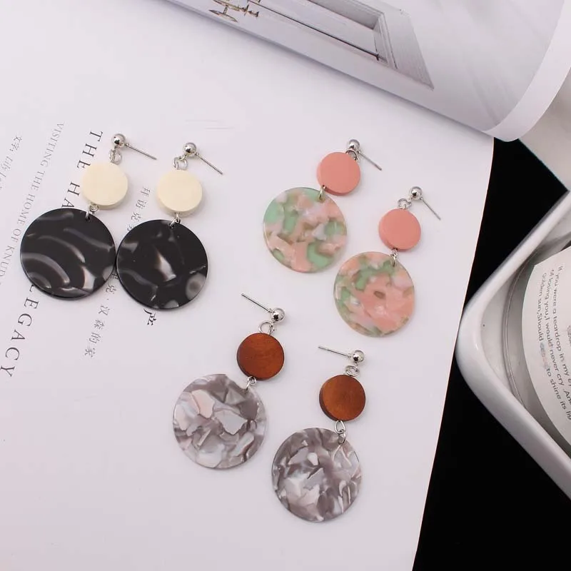 

Newest Design Retro Wooden Round Wood Stud Earrings Multi Layer Black Acrylic Round Drop Dangle Earring