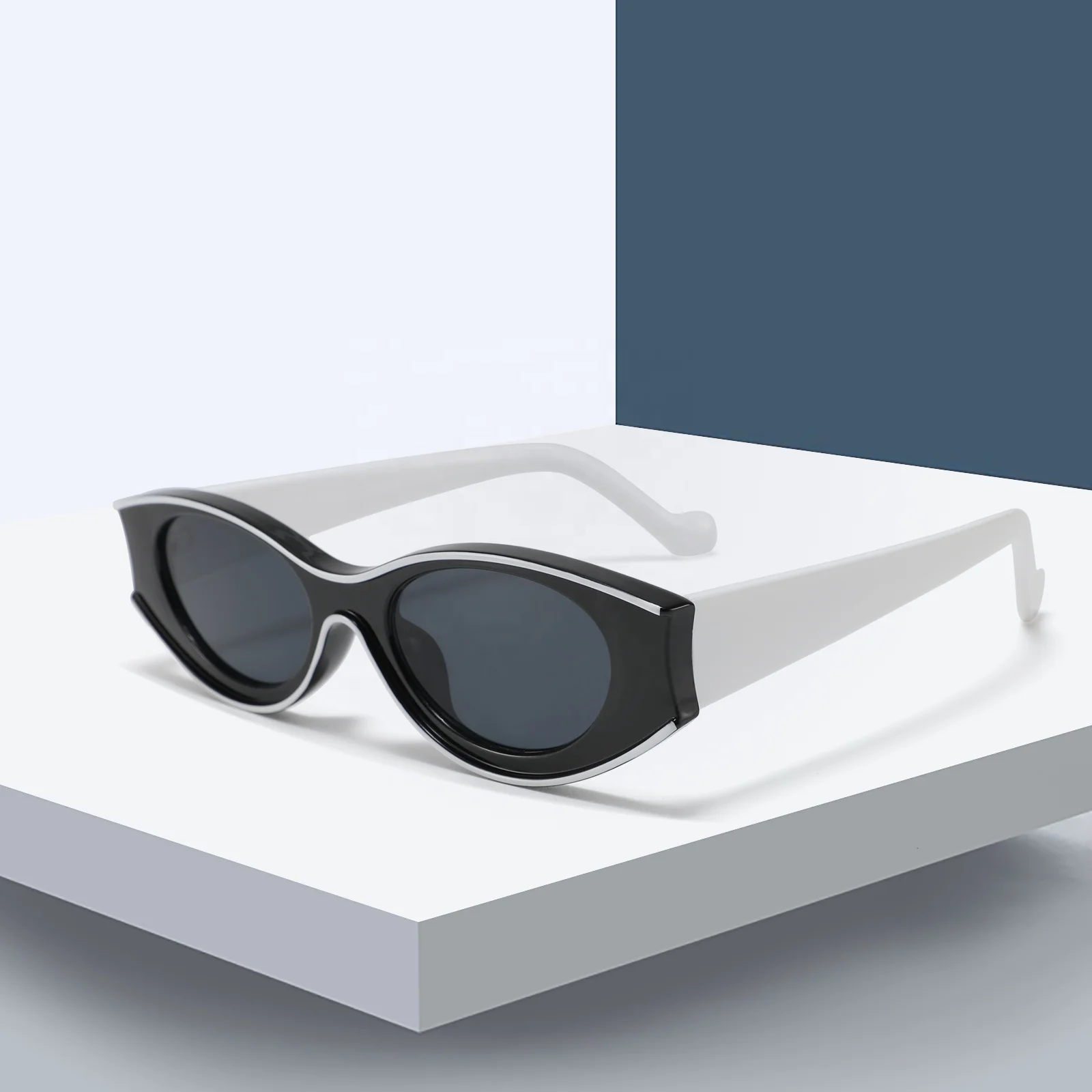 

2022 Fashion Sun Glasses Luxury Brand Travel Small Rectangle Sunglasses Men Women Vintage Retro Sunglasses