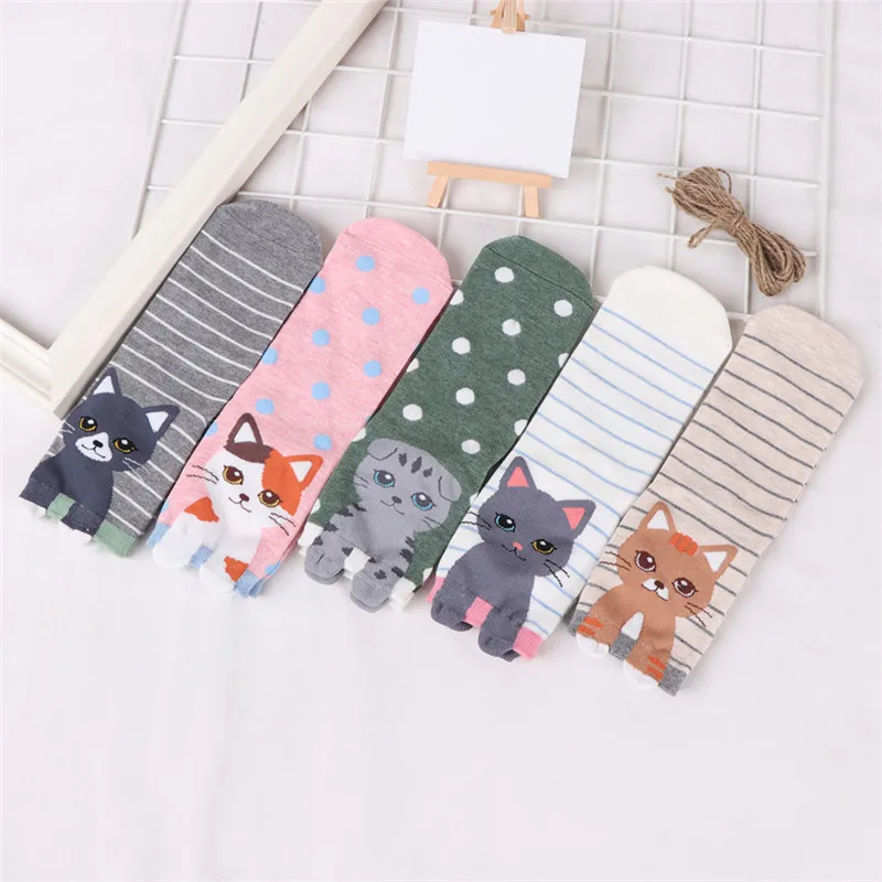 

WIIPU Cute Girls Cartoon Cat with 3D Claw Ankle Socks Lovely Kitten Stripes Dots Socks