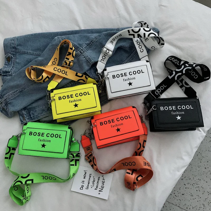

Wholesale 2020 Summer Fashion Camera Designer Handbag Ladies Colorful Rainbow Jelly Purse Women Handbag