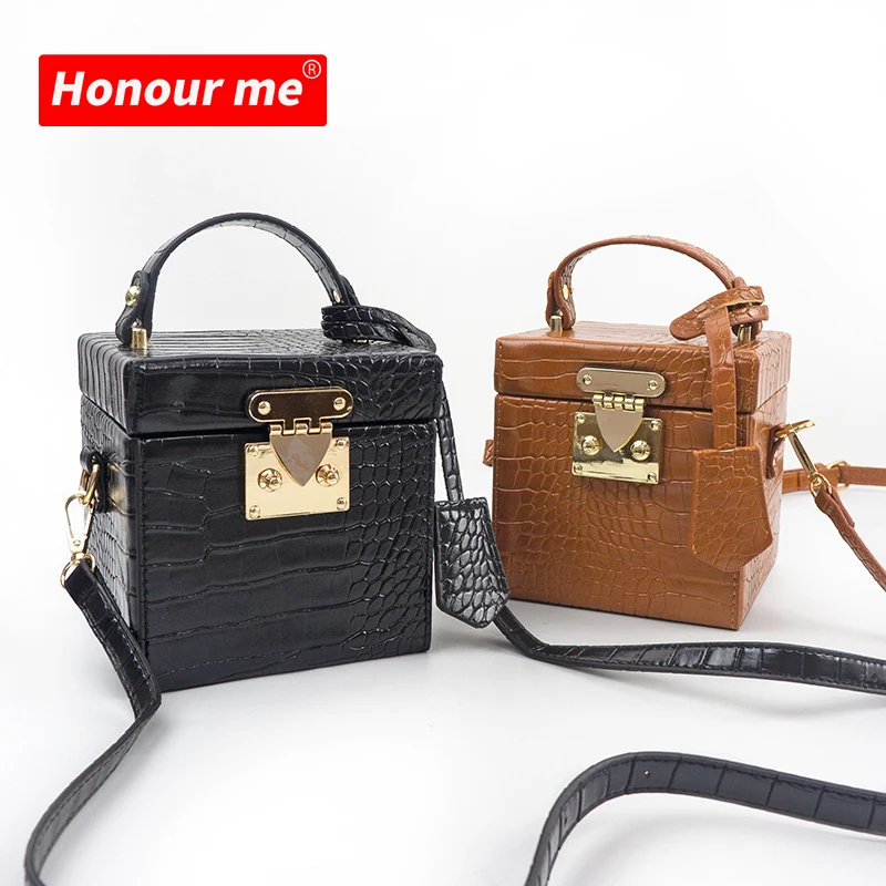 

Wholesale women lady fashion crossbody bag colorful square box bag shoulder luxury acrylic clutch bag chain purse