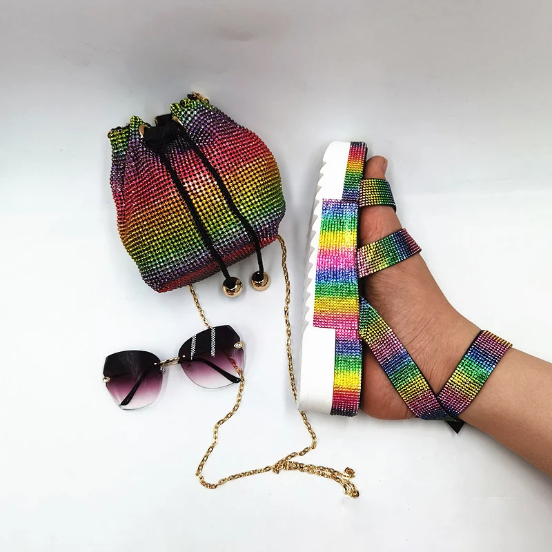 

New Fashion Rainbow Shoes And Purse Set Fast Shipping Women Hand Bag Rhinestones Chain Bag Sandals And Purse Sets 2021