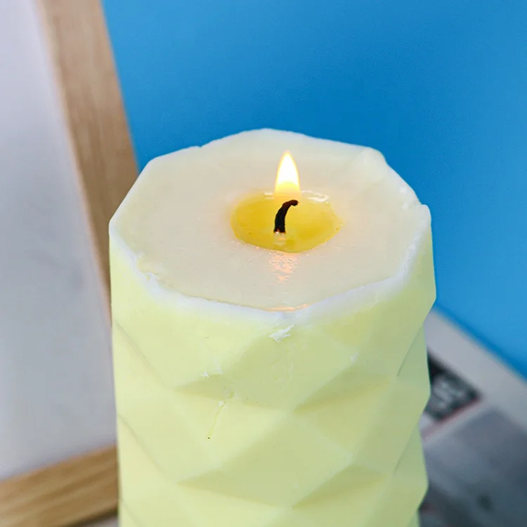 

Diamond shape cylindrical silicone mold for cylinder Pillar candle mold with candle mold geometric