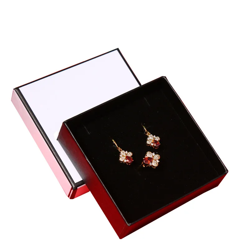 

Classic rings earrings and necklace used gift small jewelry pouch and storage boxes, White