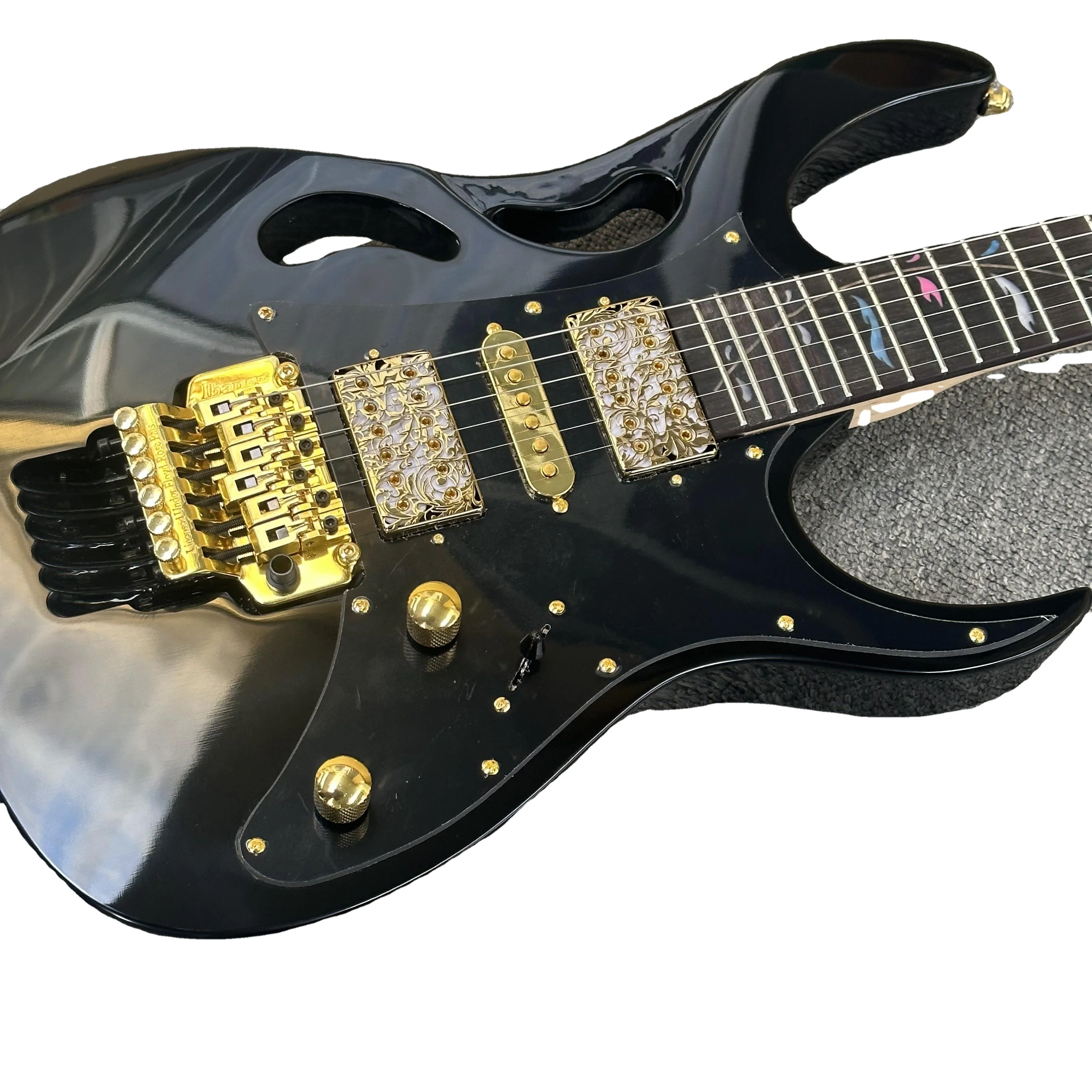 Electric Guitar H-sh Double Wave Maple Neck 6 Steel Strings for Sale