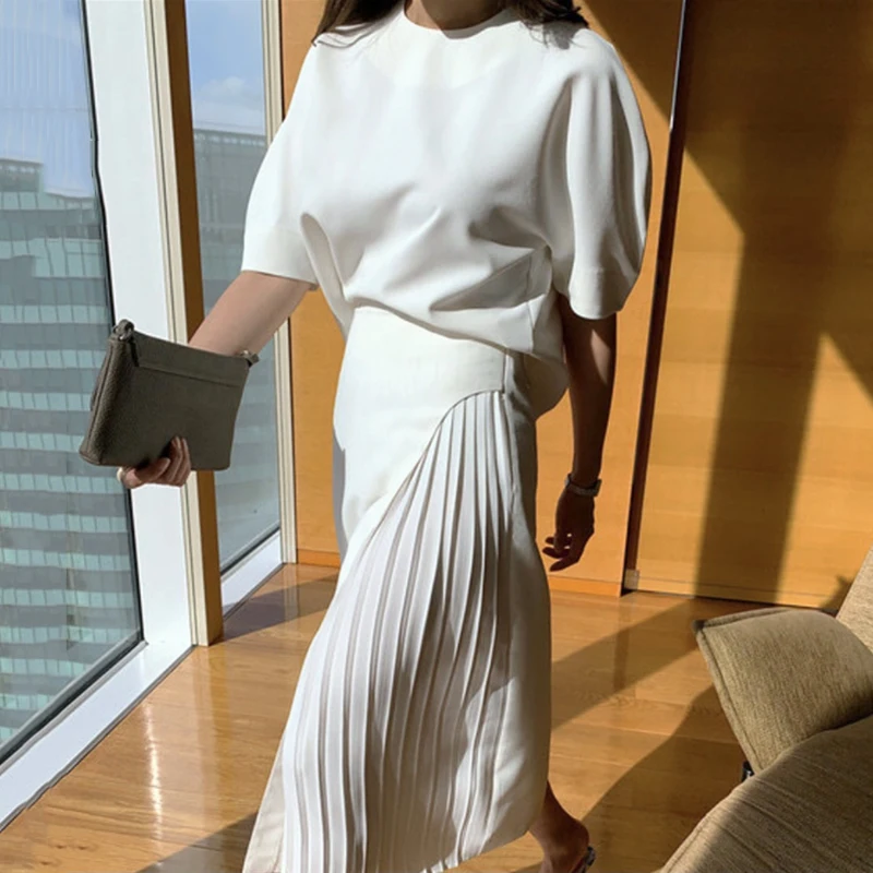 

Wholesale 2021 Summer New Style French Elegant Round Neck Five-point Puff Sleeve Shirt and High Waist Side Pleated Skirt Sets