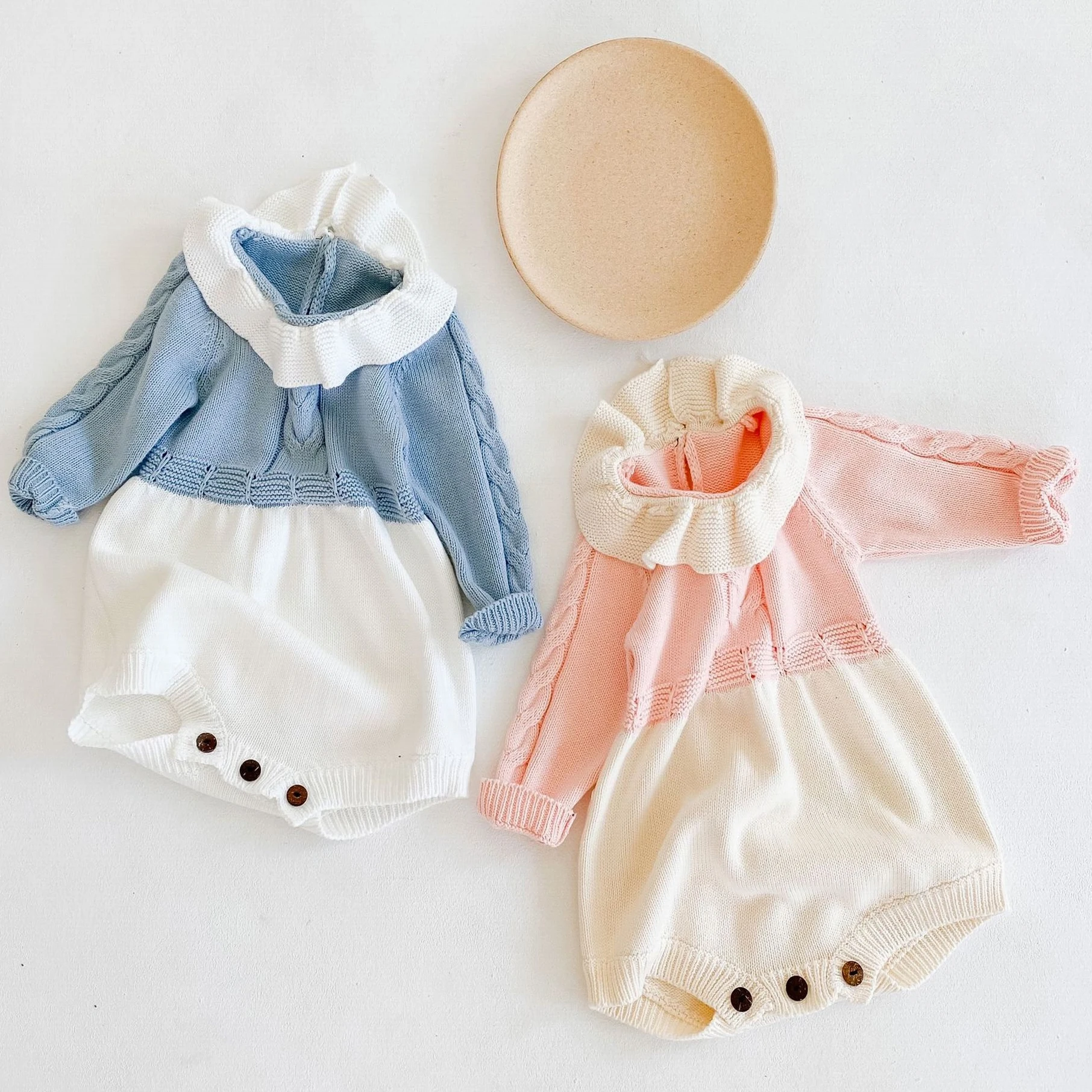 

Full Sleeves Europe Peter Pan Collar Style Casual Lovely Toddler Rompers Cotton Girls Clothes Rainbow Baby