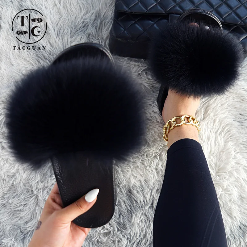 

2021 Custom Wholesale Wholsale Black Slippers Fur With Logo Fashion Women Color Block Fur Slides, Customized color