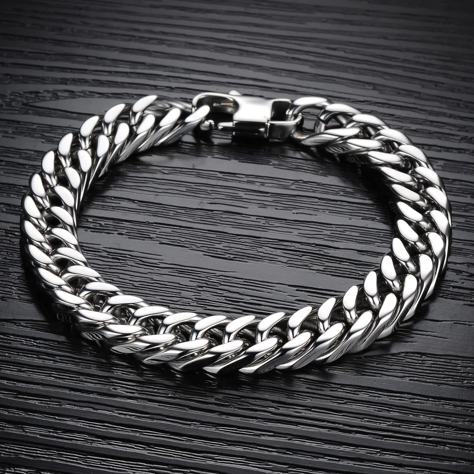 

Factory Direct Sales Amazon New Listing Unique Design Widened Bold Domineering Macho Stainless Steel Cuban Chain Bracelet, Picture shows