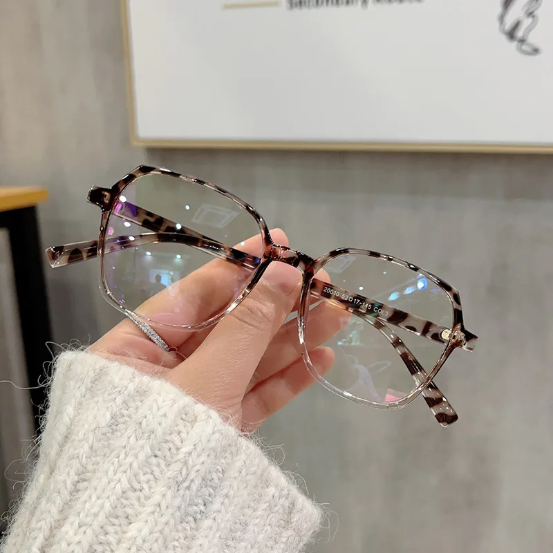 

20010 Reading Glasses Women Luxury Oversized Square Eyeglasses Photochromic Anti Blue Light Glasses Optical Frames