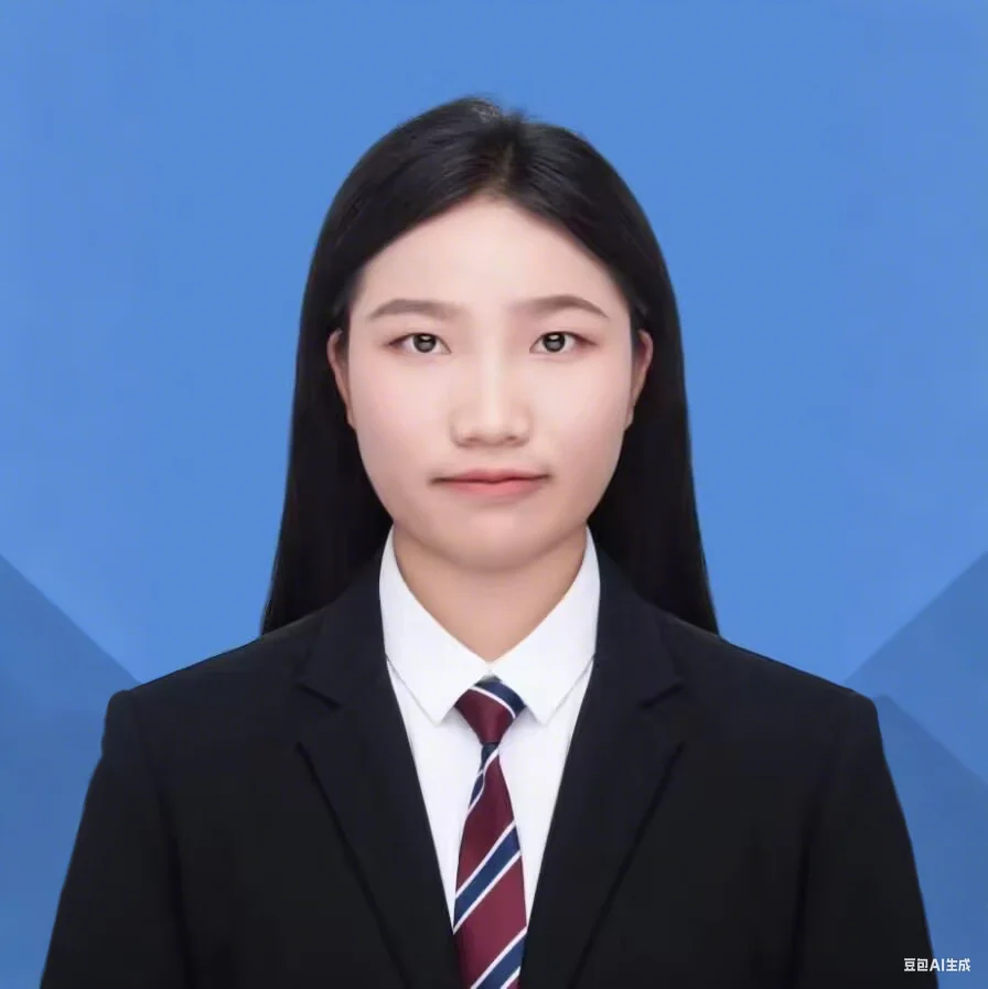  Esther Xie
