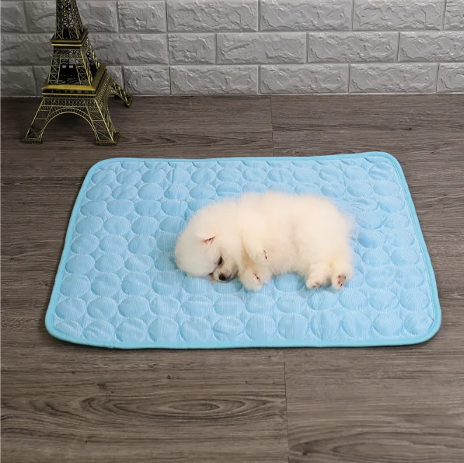 

Summer Ice Silk Pad Cat Blanket Dog Mat Ice Pad Pet Dog Cooling Mat Pet Mat