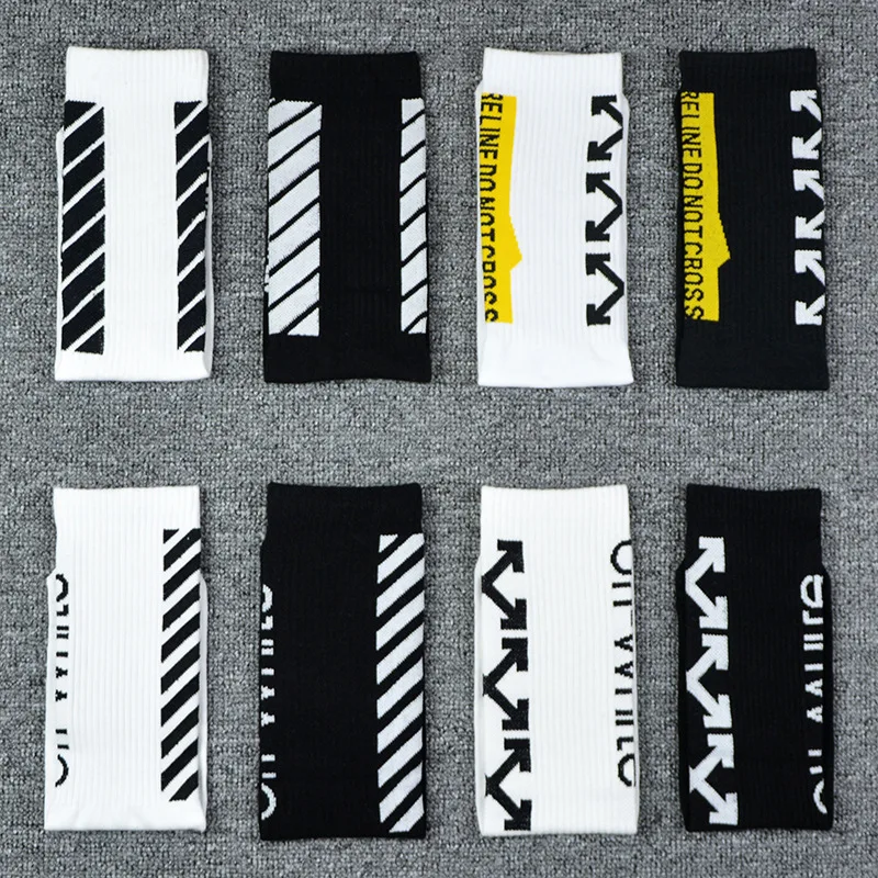 wholesale hip hop style socks street fashion people in Europe and the street INS style offwhite long tube cotton socks, 13 colors available
wholesale hip hop style socks street fashion people in Europe and the street INS style offwhite long tube cotton socks, 13 colors available