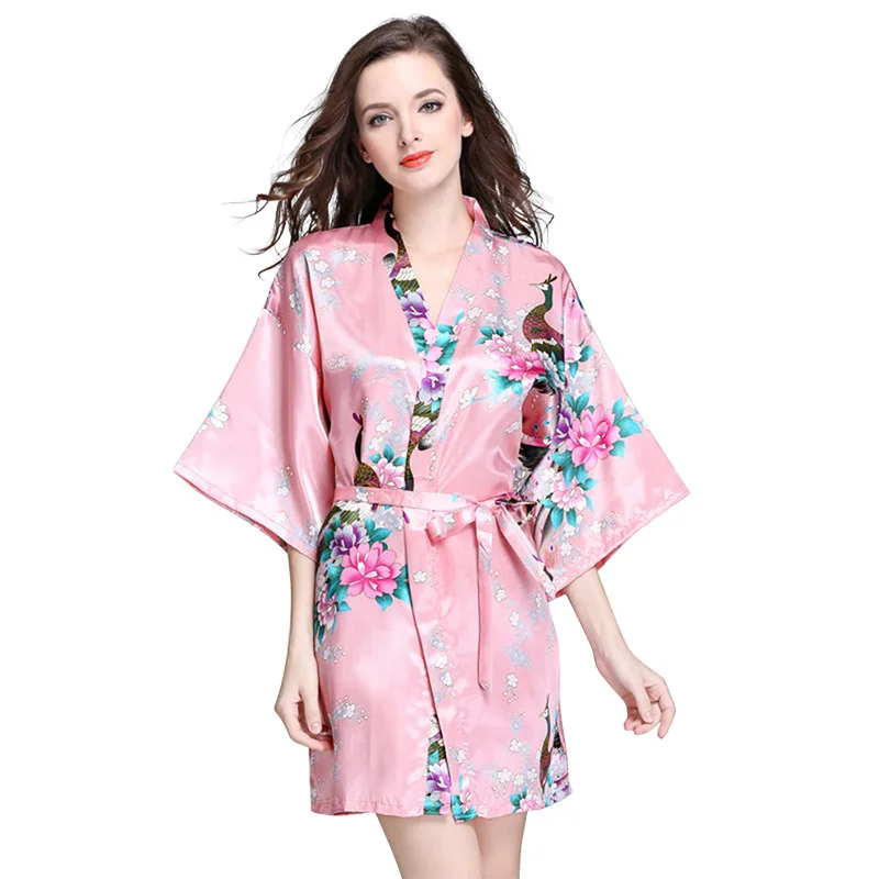 Hot Sale Bridal Robe Silk Silk Robe Floral Women's Bathrobes Short Satin Kimono Robes Bridesmaids Sleepwear