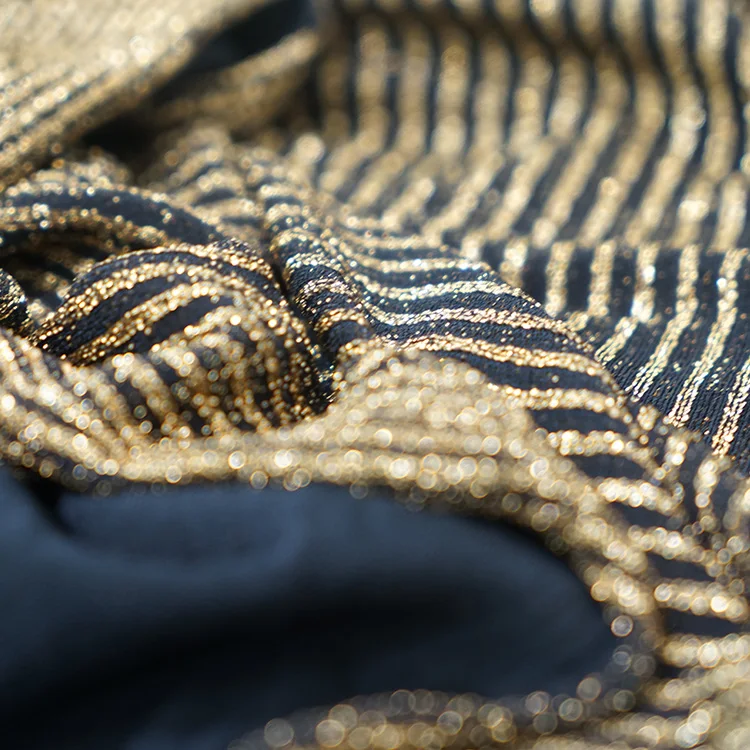 
High Quality Fashion Wrinkle Glitter Metallic Fabric Dress Fabric 