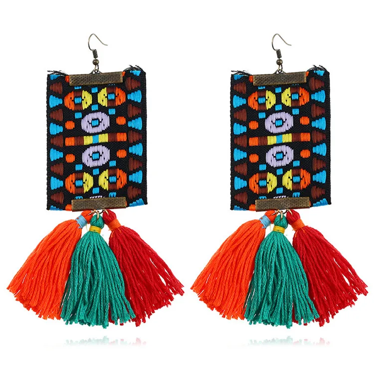

Ethnic Style Wild Ear Jewelry Female Fashion New Temperament Geometric Hand-Embroidered Short Tassel Earrings