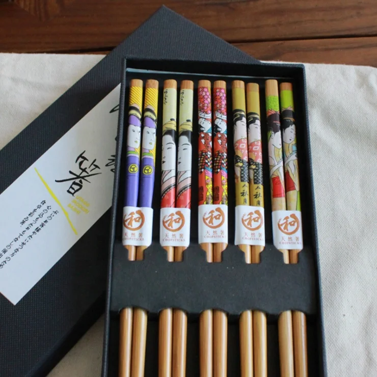

Handmade Japanese Chopsticks Reusable Natural Bamboo Chopstick with Box 5 Pairs Gift Set, Natural bamboo/carbonized
