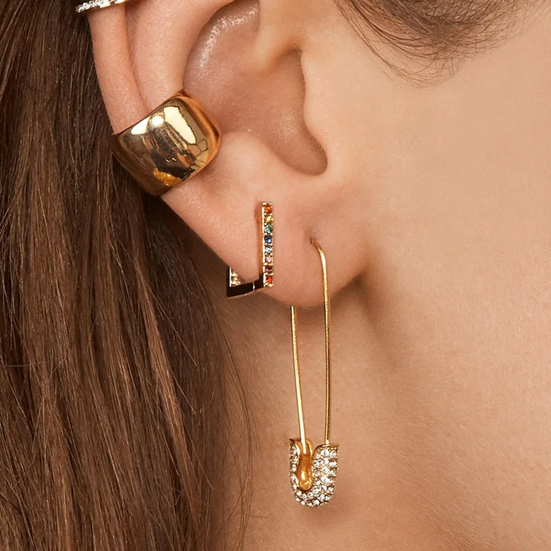 

2020 Female Jewelry 4pcs/Set Crystal Pin Earrings White Rhinestone CZ Ear Cuff Pins Clip on Earring