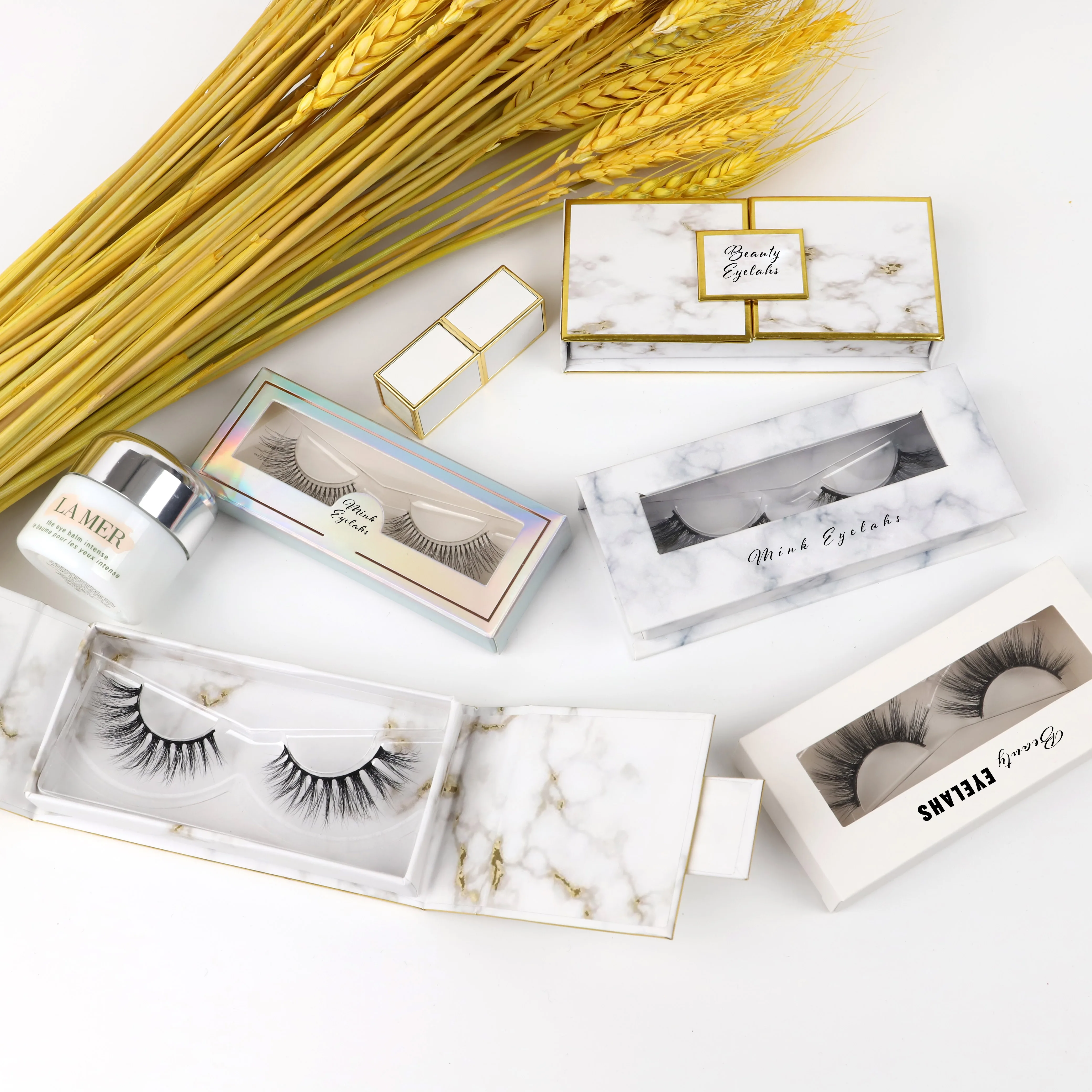 

Free mink lashes private label logo box paper boxes