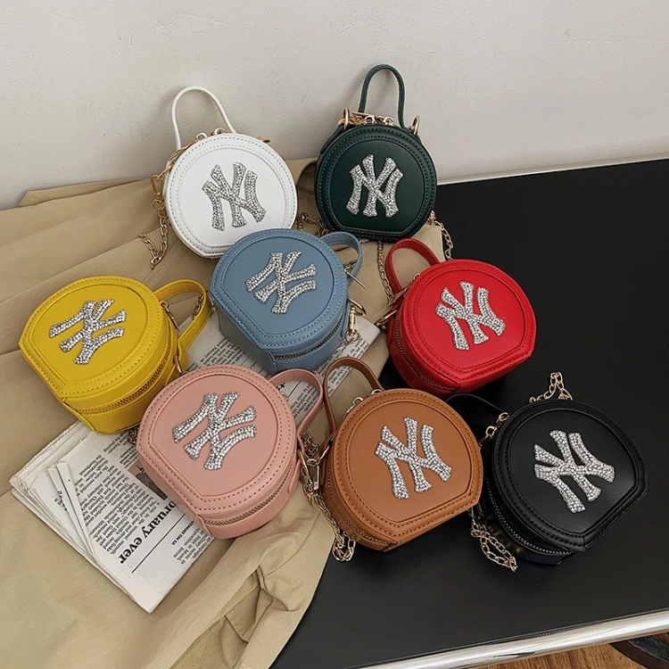 

Female bag 2021 new messenger retro small round bag fashion rivet shoulder bag western style single shoulder handbag, Customizable
