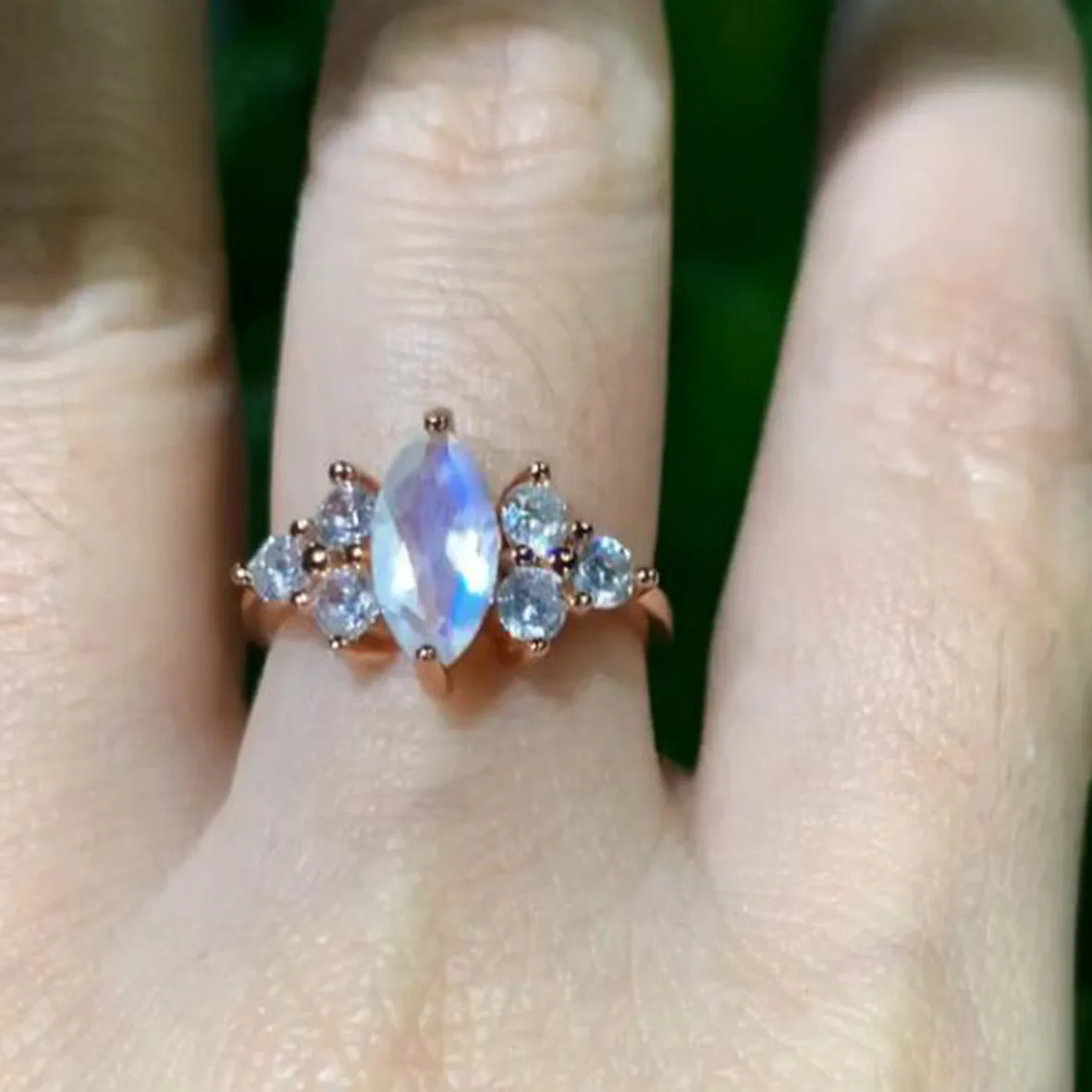 

Hot Selling 925 Silver Jewelry Marquise Cut 5x10mm Natural Blue Moonstone Ring Natural Blue Moonstone Ring Party Gift