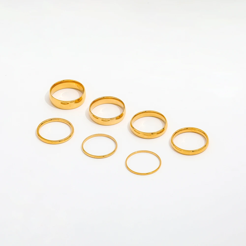 

High End 18K Gold Plated Plain Gold Plated Shiny Band Rings Stainless Steel Rings for Women