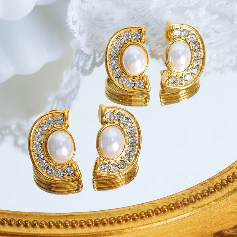 

French Elegant Chunky Horseshoe Earings Inlaid Zircon Imitation Pearl Gold Horseshoe Stud Earrings