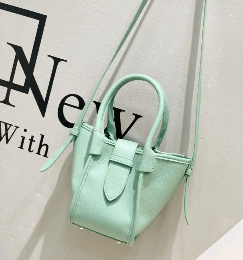 

2021 Fashion Bucket Tote Bag with Strap 2 in 1 set Lady Handbag Sling Crossbody bag