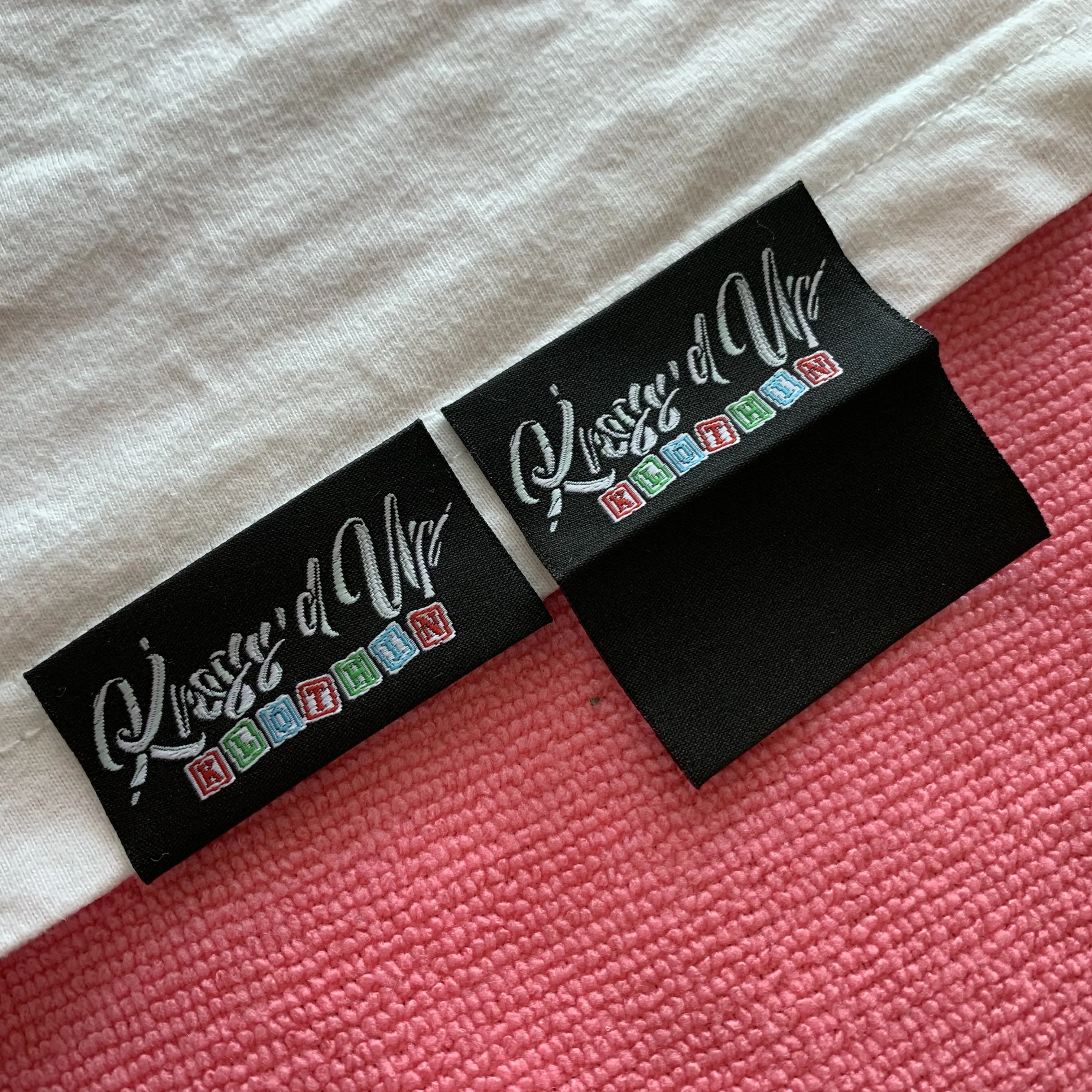 Multiple Colors Weaving logo Long Hem Label for GarmentComfortable Sewing on Long Hem Tag for Shorts