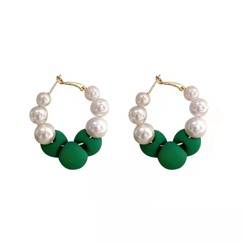 

Pearl hoop earrings newly spring European and American style retro earrings S925 earring pendant for girls