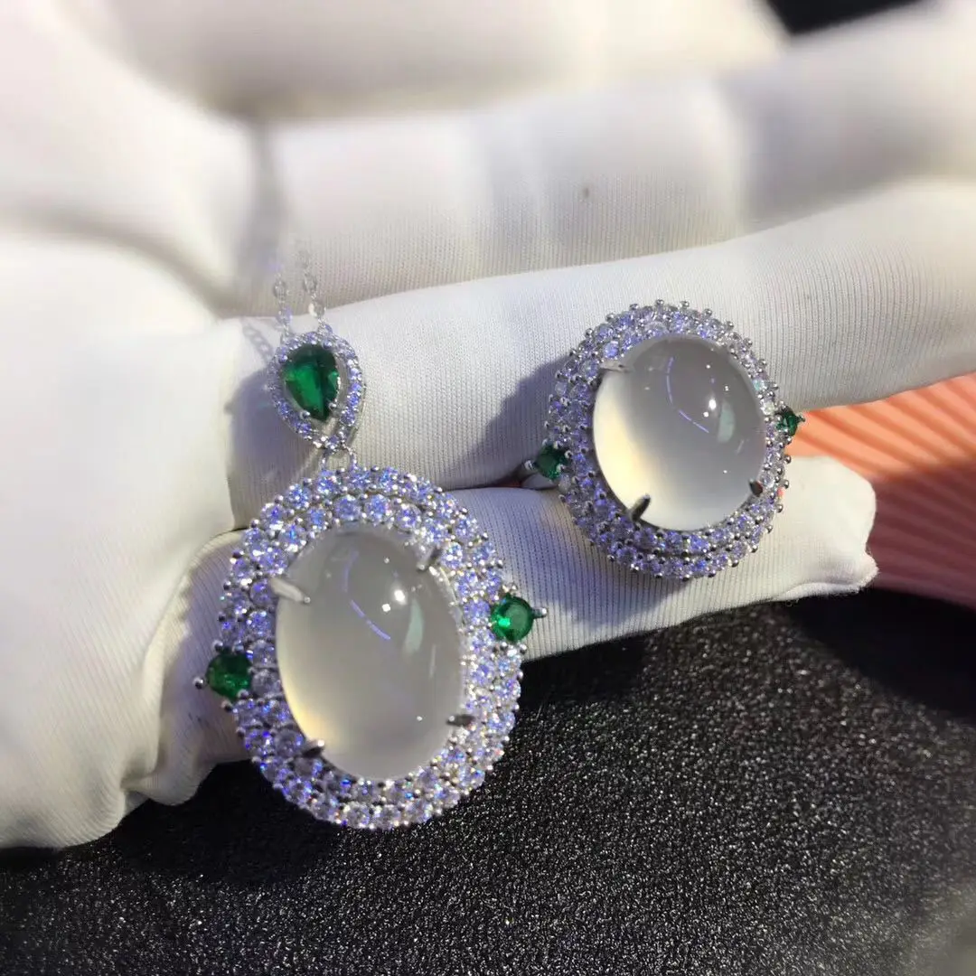 

Chalcedony factory wholesale s925 silver inlaid set jade ring earrings necklace jewelry three-piece set