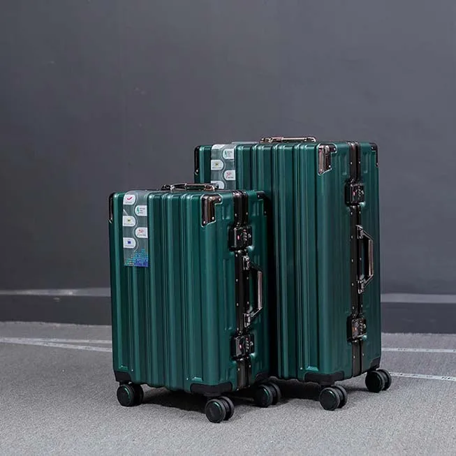 

YX16864 Yoixin High Quality PC Travel Luggage Set Aluminum Cabin Luggage Trolley Suitcases Multi Color For Choose