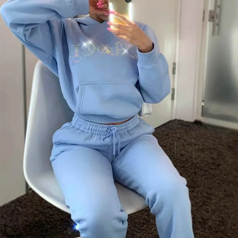 

Amazon INS Hot Sale Matching Set Women Clothing Joggers Suits Set Rhinestone Hooded Top Sweatpants Velvet Two Piece Pants Set