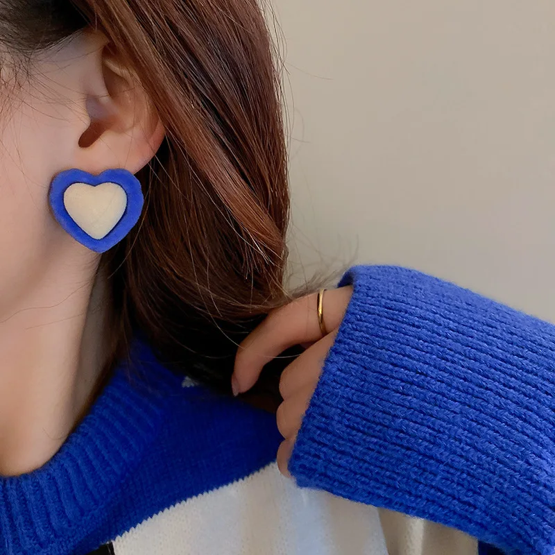 

fashion fall heart earrings studs red
