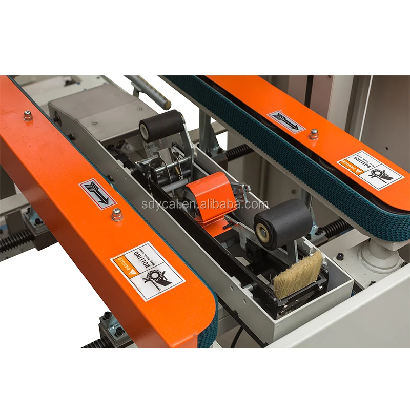 carton erector & sealer 4.jpg