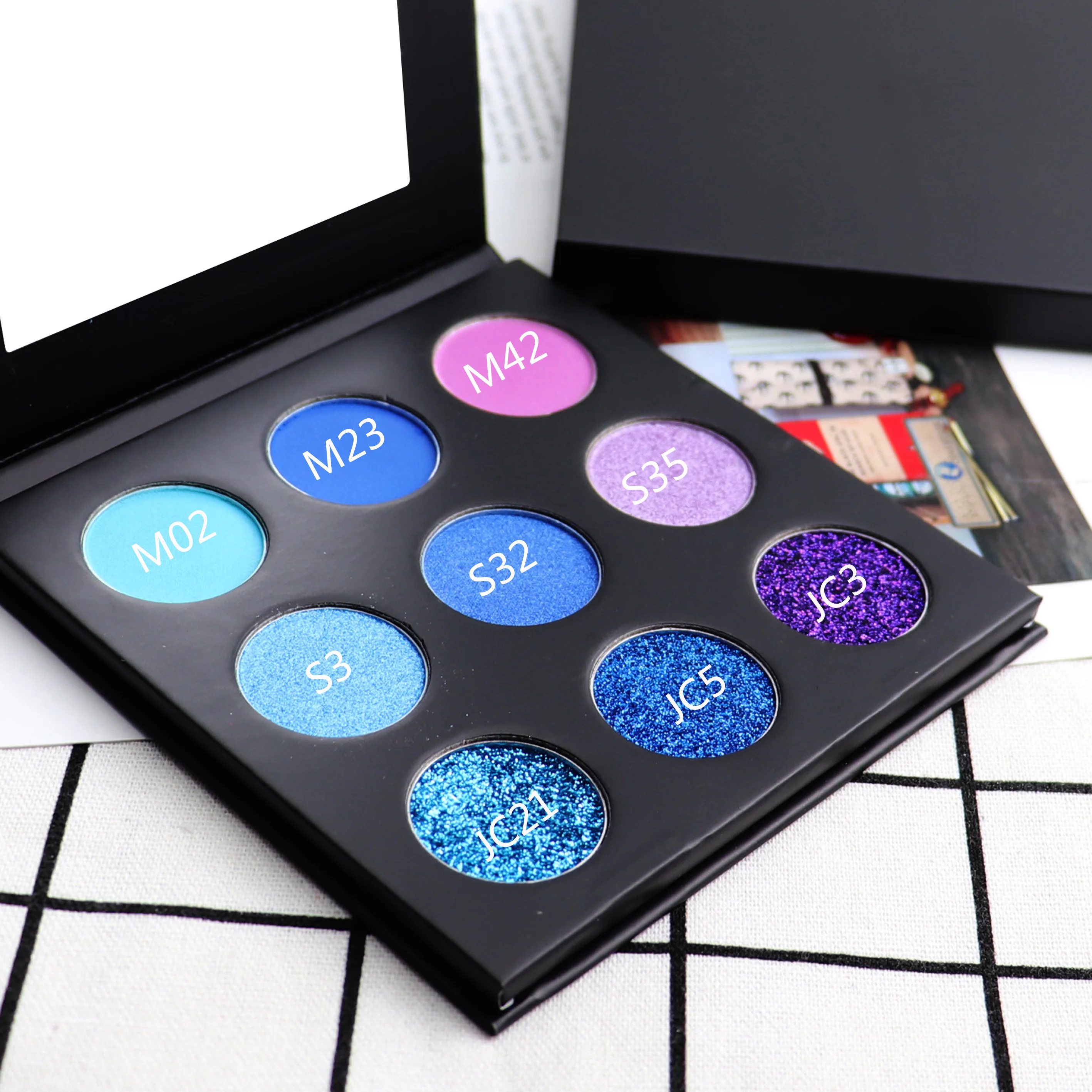 

Makeup Cardboard Eyeshadow Palette Wholesale Pick Your Own Colors Custom Empty Black Eyeshadow Private Label