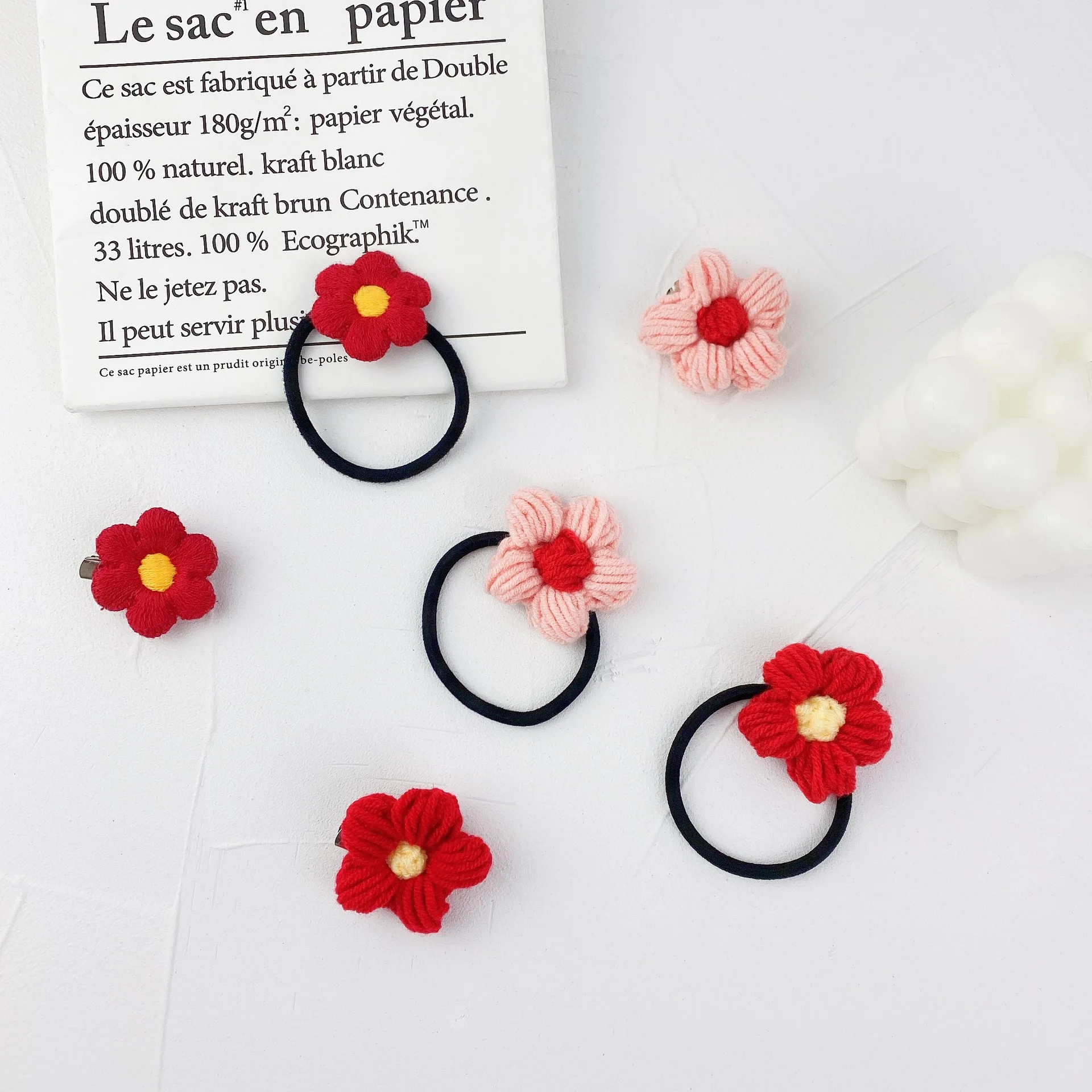 

JuHu Send You A Little Red Flower Yiyan Qianxi Brooch Cute Little Red Flower Girls Floral Hair Accessories, As shown in the figure