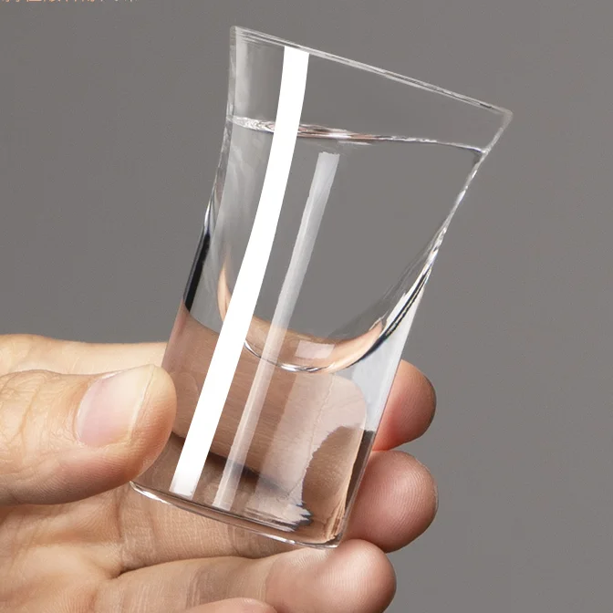 Wholesale  Hot Sale Transparent Vodka Shot Glass With Logo For Custom  bullet whiskey shot glass