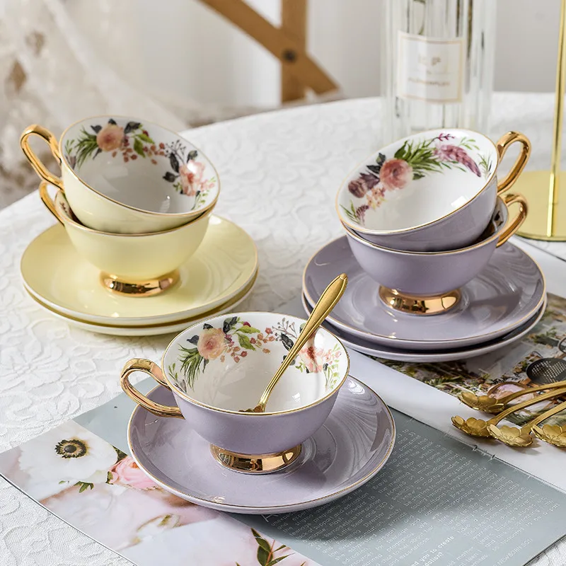 

British tazas Luxury Porcelain Floral Tea Cups & Saucers Hand Painted Gold Handle Bone China Coffee Cup And Saucer Set, Blue, pink, purple, yellow