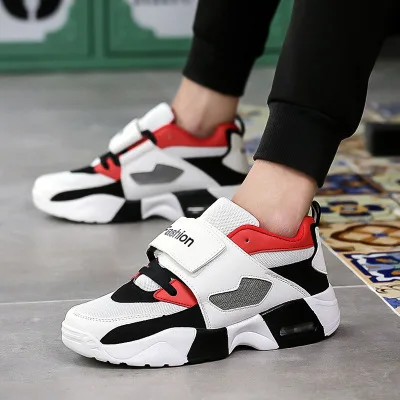 

QT002 sneakers sport running casual shoes for men, Black white red