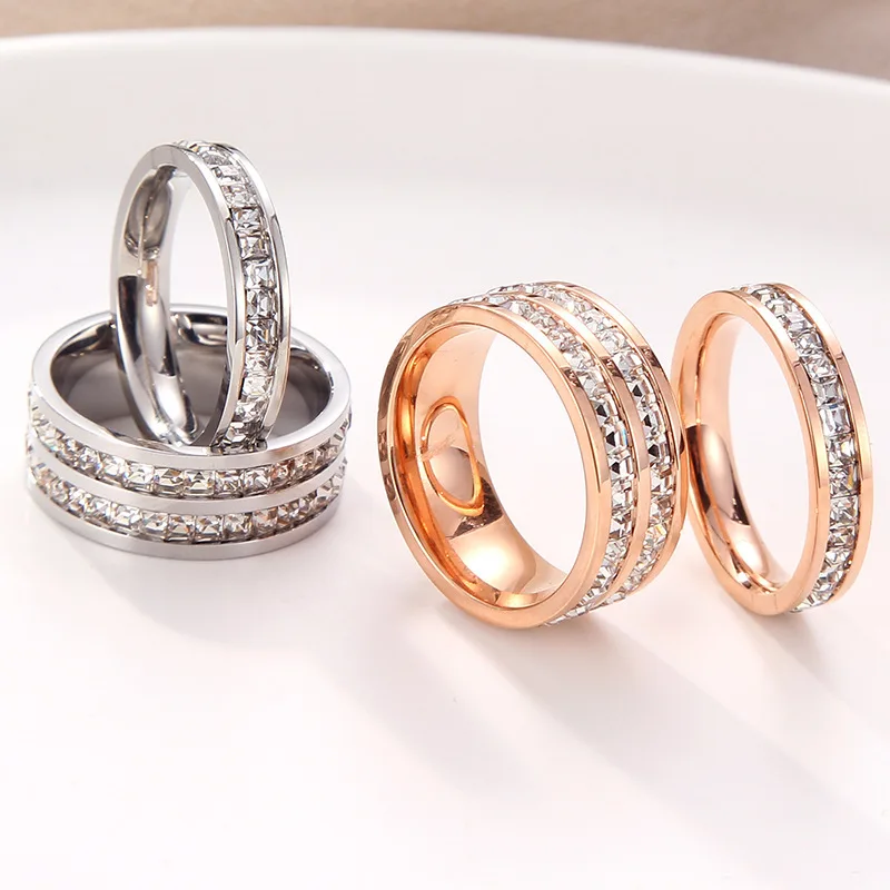 

Titanium Steel European And American Ring Full Diamond Couple Ring