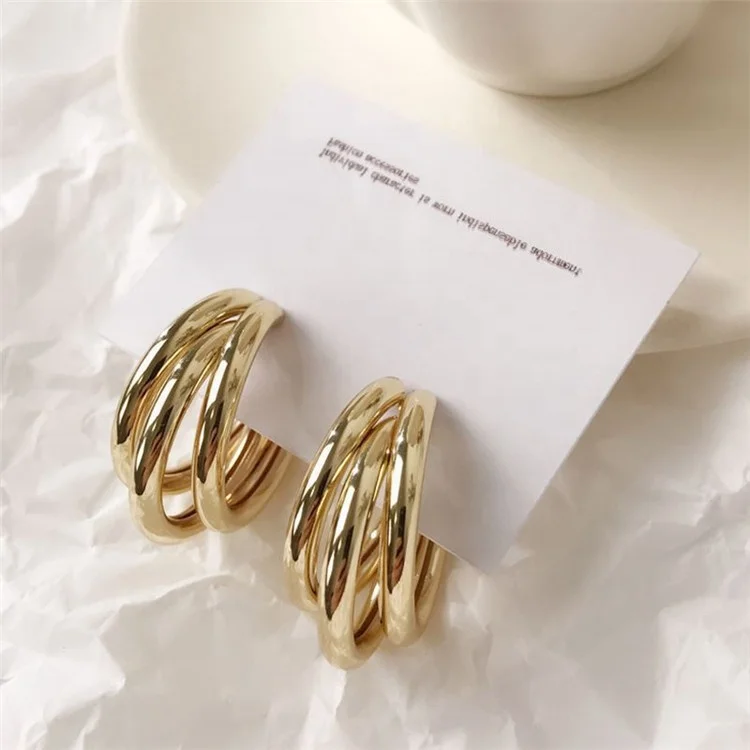 

Fashionable exaggerate cool design C shaped gold plated hoop earrings for women accessories, Gold/silver