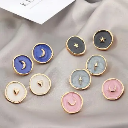 

Fashion Alloy Moon Lightning Earrings Heart Earrings for Women